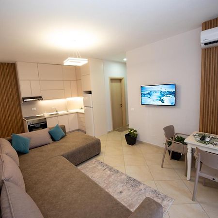 Riviera Apartament Vlorë Exterior foto