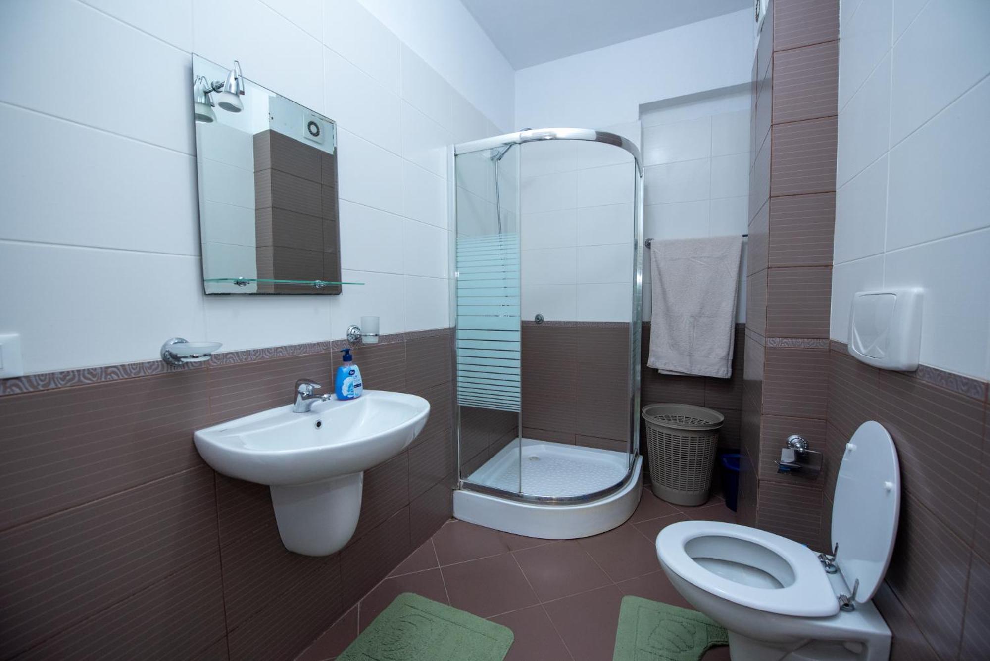 Riviera Apartament Vlorë Exterior foto